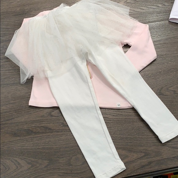 Handmade boutique outfit- Shirt and Bottoms. - Picture 4 of 5